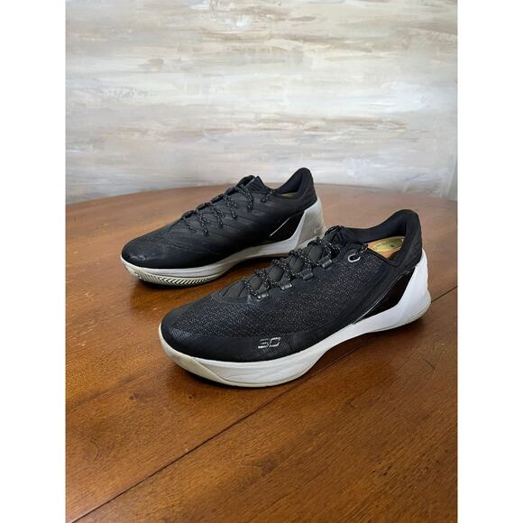 Under Armour UA Steph Curry 3.0 Basketball Shoes Black Gray Boys/Teens Size 11 - Picture 1 of 6